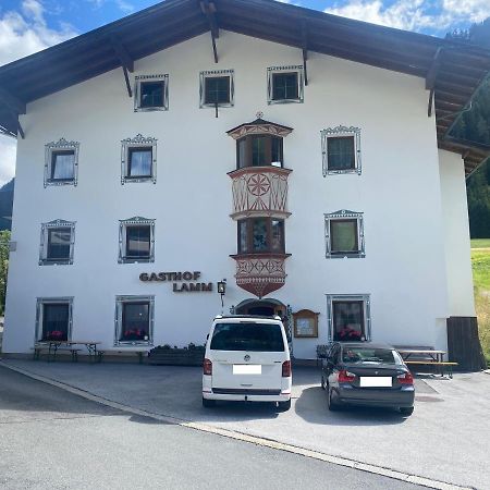 Gasthof Lamm Sankt Jodok am Brenner 外观 照片